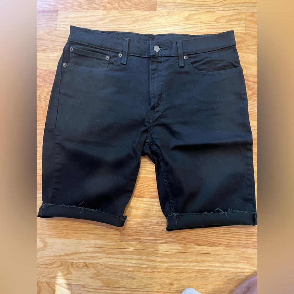 Levi’s 511 Black Denim Shorts size 34